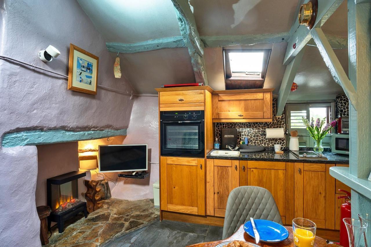 Finest Retreats - Fishermans Cottage تينتاجيل المظهر الخارجي الصورة